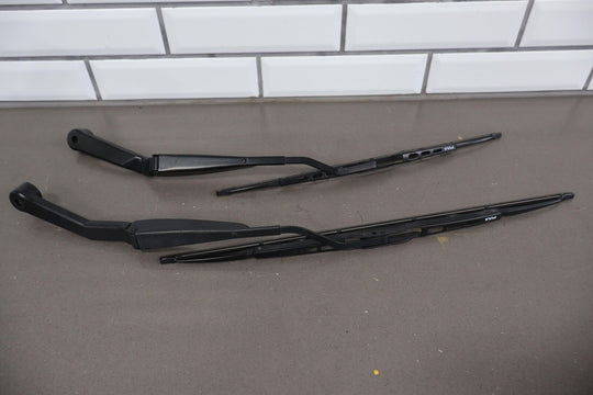 00-09 Honda S2000 AP1 & AP2 Pair LH & RH Windshield Wiper Arms W/ Blades