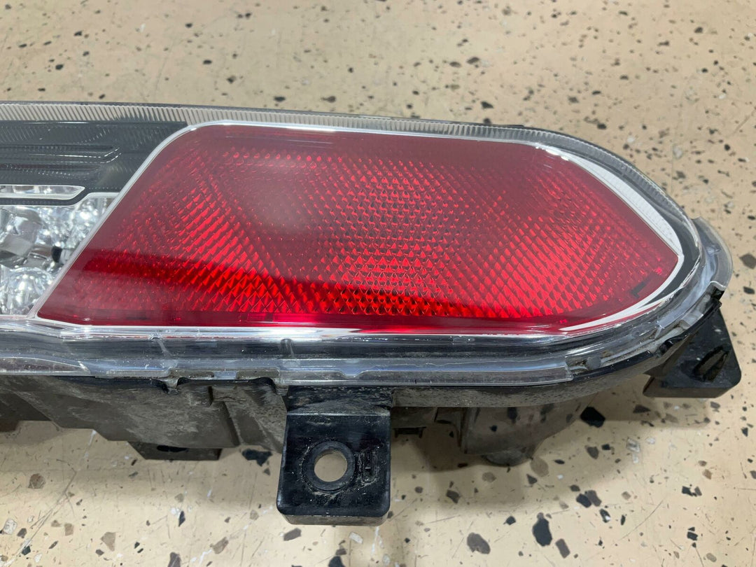 2017-2020 Fiat 124 Spider OEM Reverse Lights (Center Bumper Mounted)