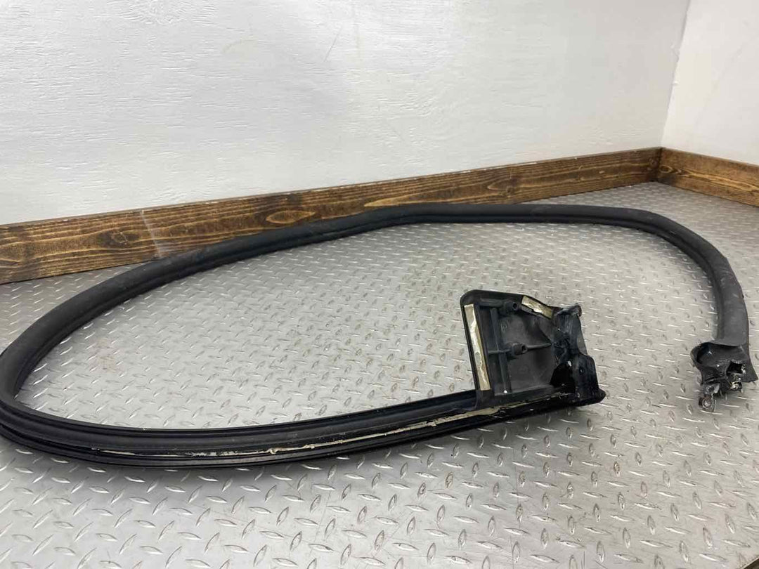 02-05 Ford Thunderbird OEM Left LH Driver Door Weather Stripping Gasket Seal