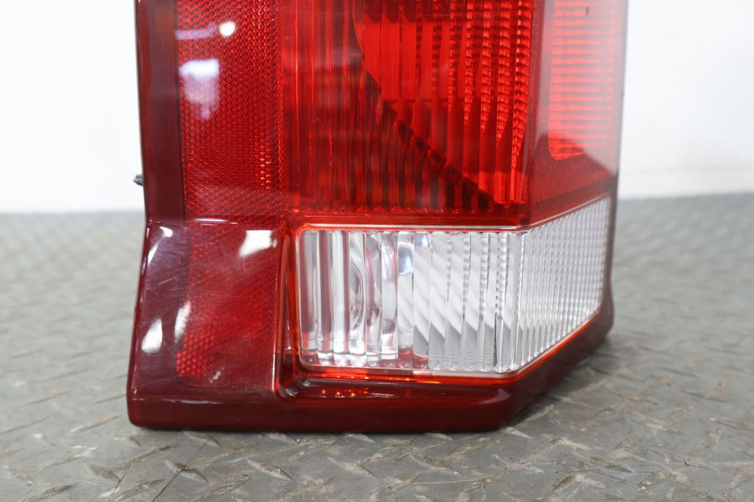 02-06 Cadillac Escalade Short WB Rear Left LH Tail Light Lamp (Tested) OEM