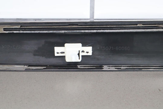 10-19 Lexus GX460 Front Right RH Exterior Door Moulding (Tungsten Pearl/Chrome)