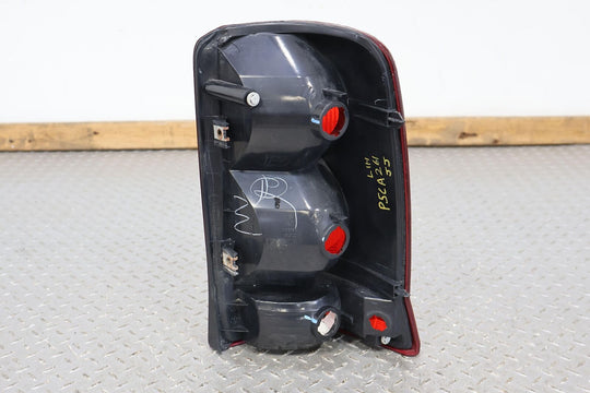 03-06 Cadillac Escalade Long Wheel Base Rear Left LH Tail Light Lamp (Tested)