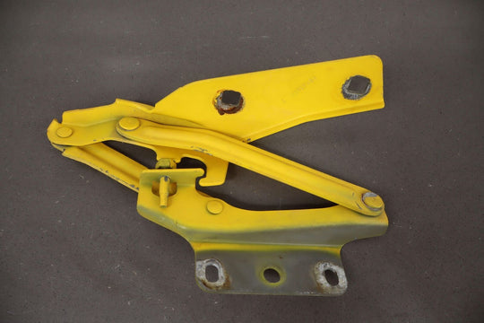 03-06 Chevy SSR Pair of LH & RH Front Hood Hinges OEM Slingshot Yellow (79U)