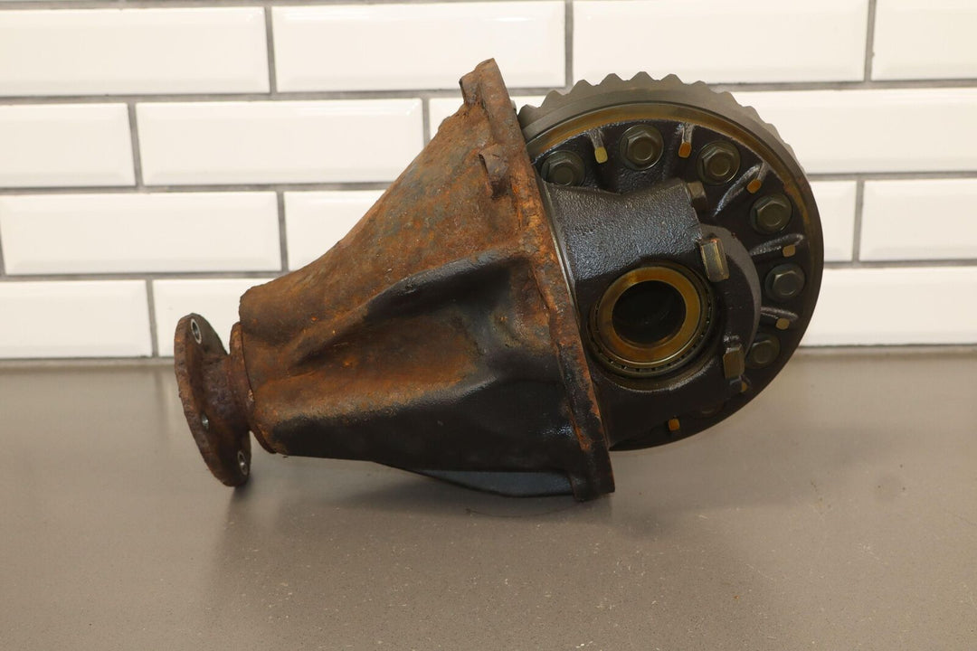 99-02 Toyota Land Cruiser Rear Carrier Differential (No Housing) 4.30 Ratio