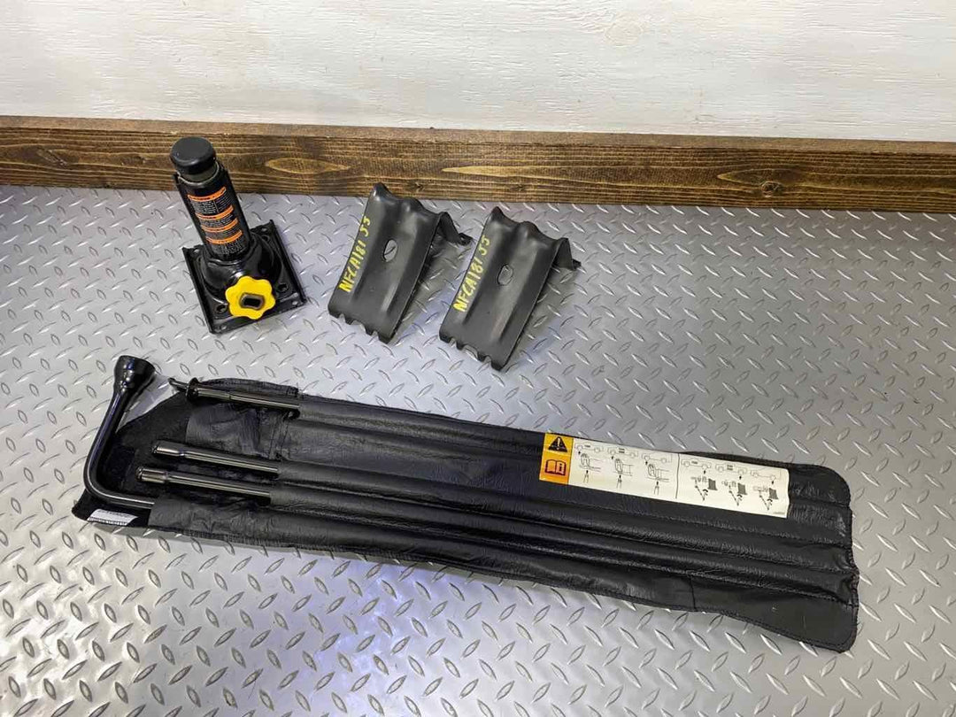 15-18 Cadillac Escalade ESV Emergency Spare Tire Tool Kit W/Carrier & Jack OEM