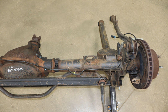 03-06 Cadillac Escalade OEM Rear Axle Rear End (3.73 GT4) 151k