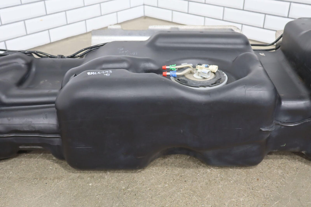 03-04 Chevy Tahoe/GMC Yukon 26 Gallon Fuel Tank with Pump (Flex Fuel)