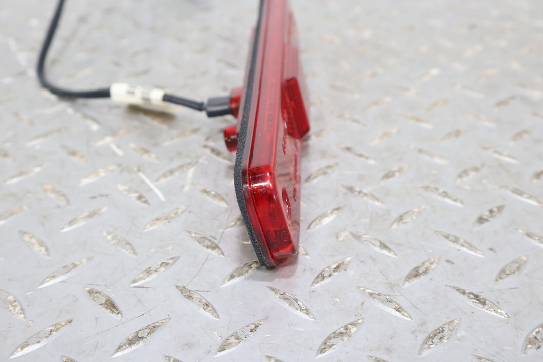 03-09 Hummer H2 OEM Rear LED Side Marker Light (Red) Tested