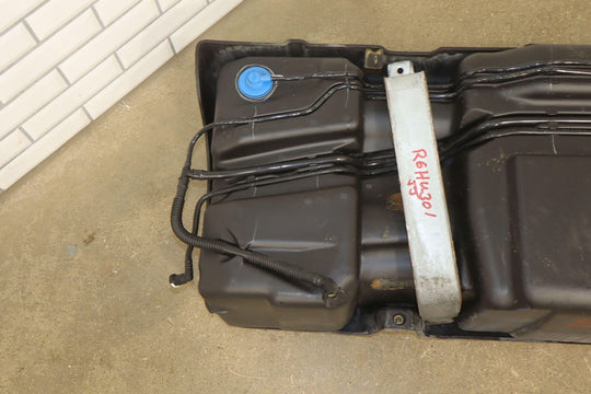 04-08 Hummer H2 OEM 32 Gallon Gasoline Fuel Tank W/Skid Plate & Straps