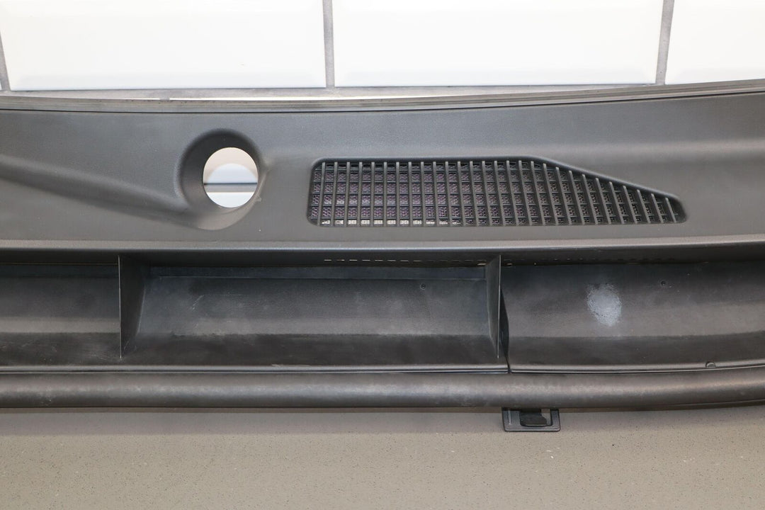 14-21 Lexus GX460 Front Center Cowl Vent Panel W/Seal (Textured Black) See Notes