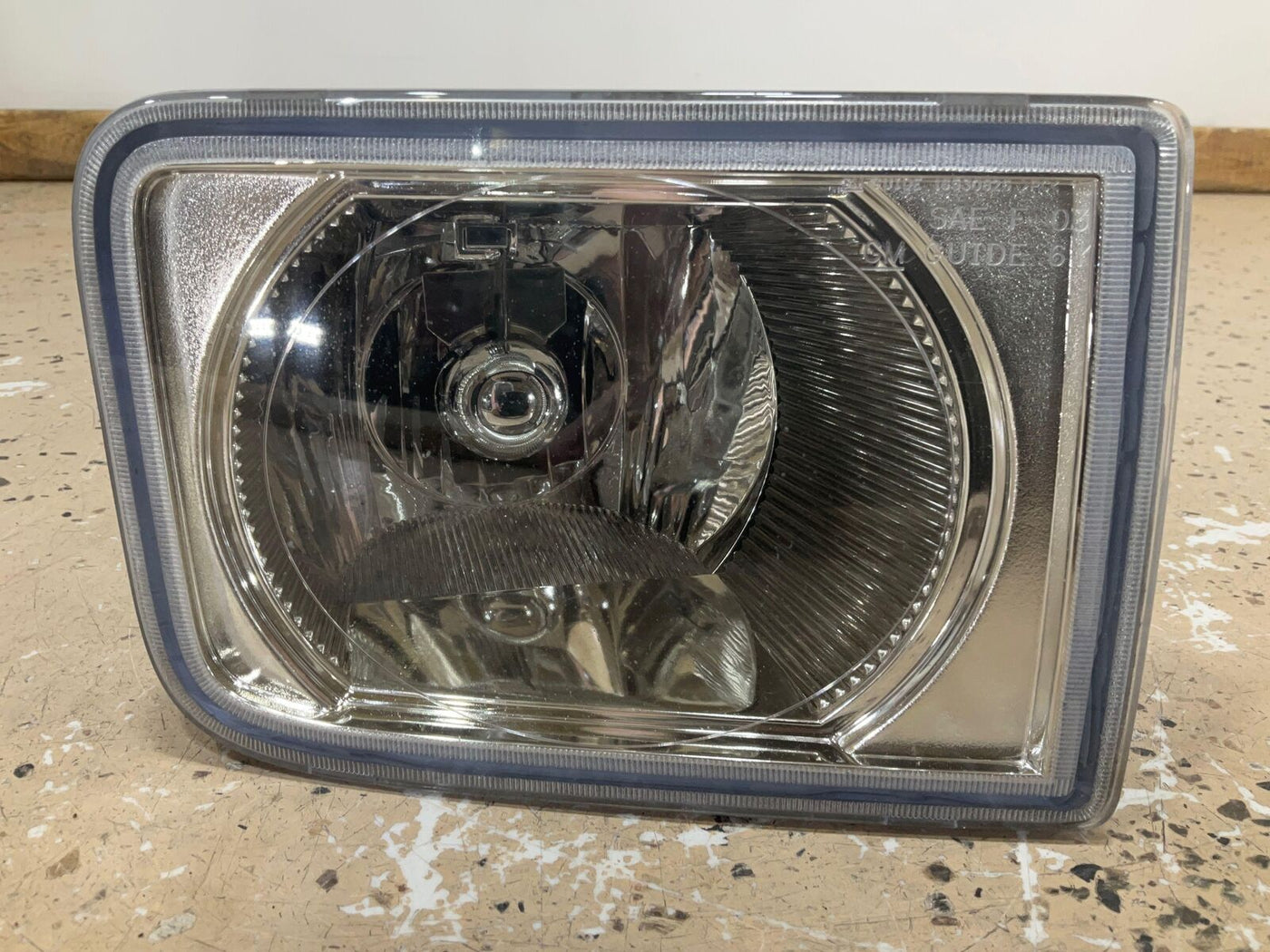 04-08 Cadillac XLR Passenger Right RH Front Fog Light (Tested)