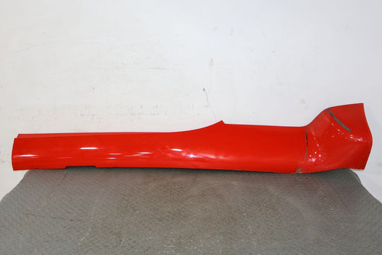 03-06 Chevy SSR Left LH Main Center Rocker Moulding (Redline Red 70U) See Notes