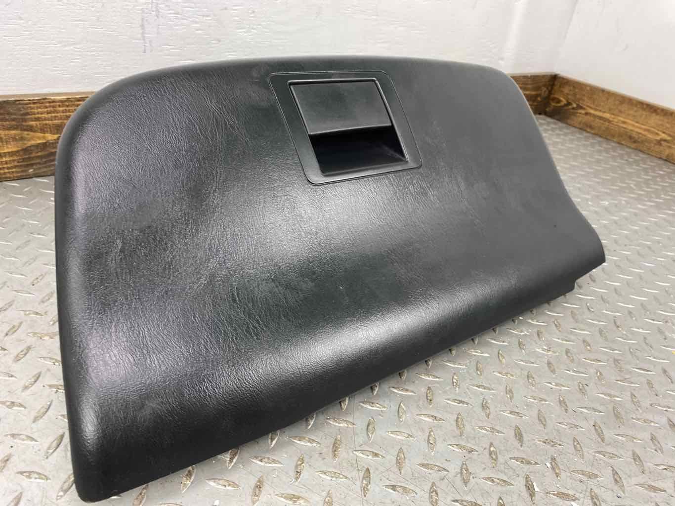 97-04 Ford F150 Interior Glove Box Compartment Door (Ebony 000ZH) See Notes