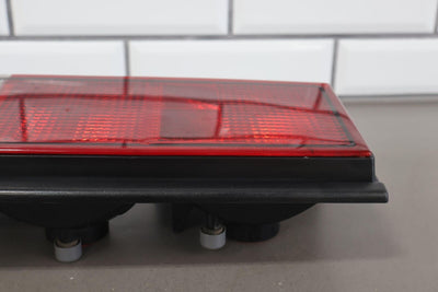 05-09 Hummer H2 Right Passenger Tail Light Lamp OEM (SUV) Tested Quarter Mounted