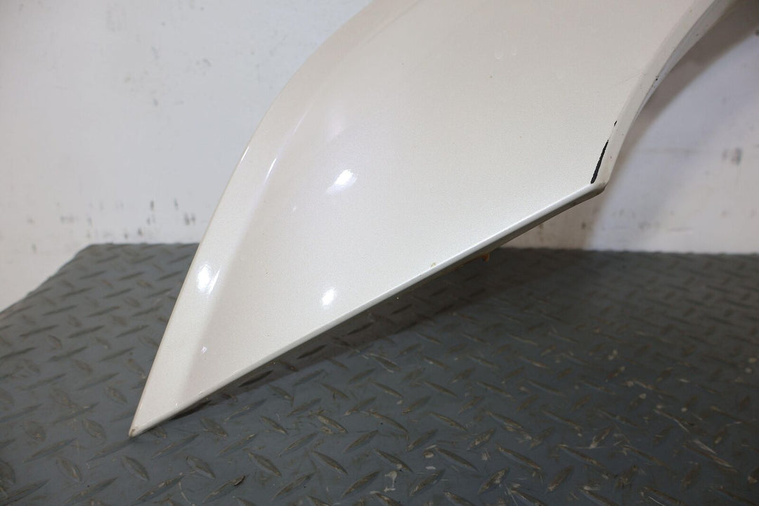 02-06 Cadillac Escalade Driver Left LH Front Fender Flare (White Diamond 98U)