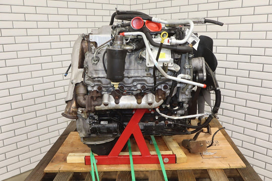 01-04 Chevy GMC 6.6L LB7 Duramax Diesel Engine 180K Miles *Video Tested*