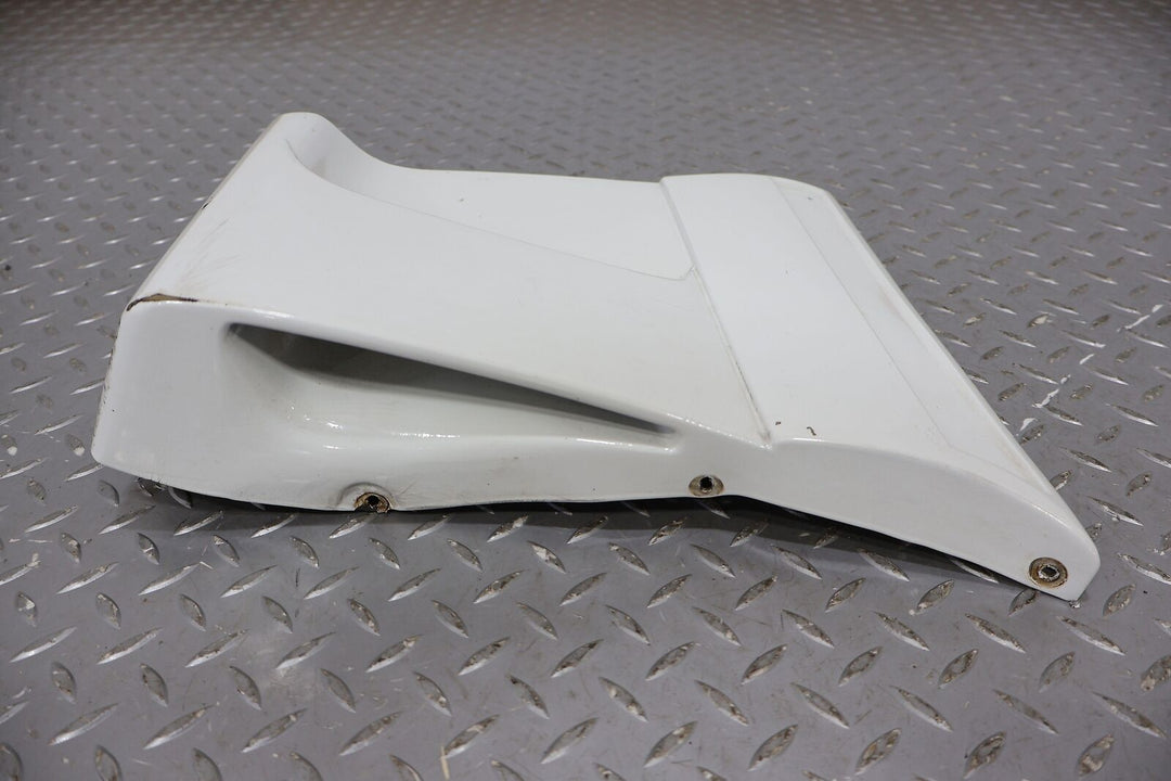 87-90 Ford Mustang GT Driver Left Fender Moulding (White Repaint) Cracked Tab