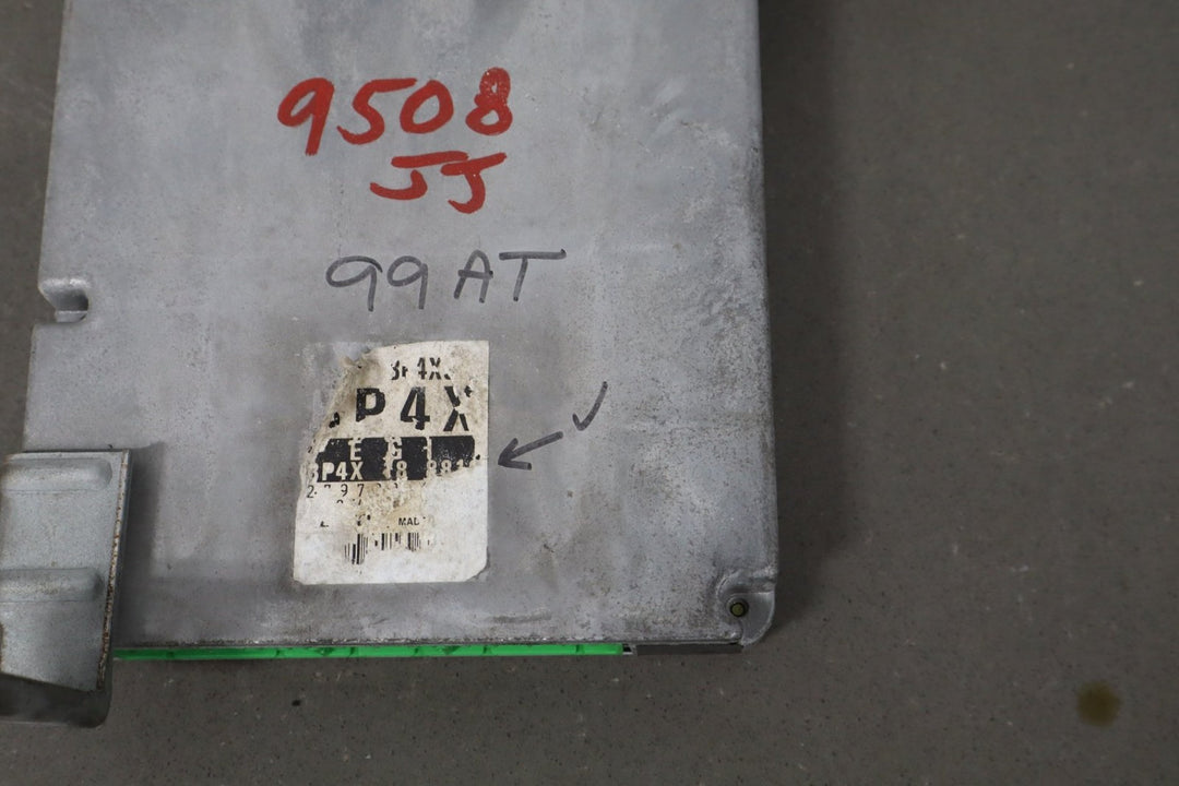 47319121