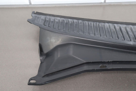 98-07 Lexus LX470 OEM Cowl Vent Panel (2 Piece) W/Weather Stripping