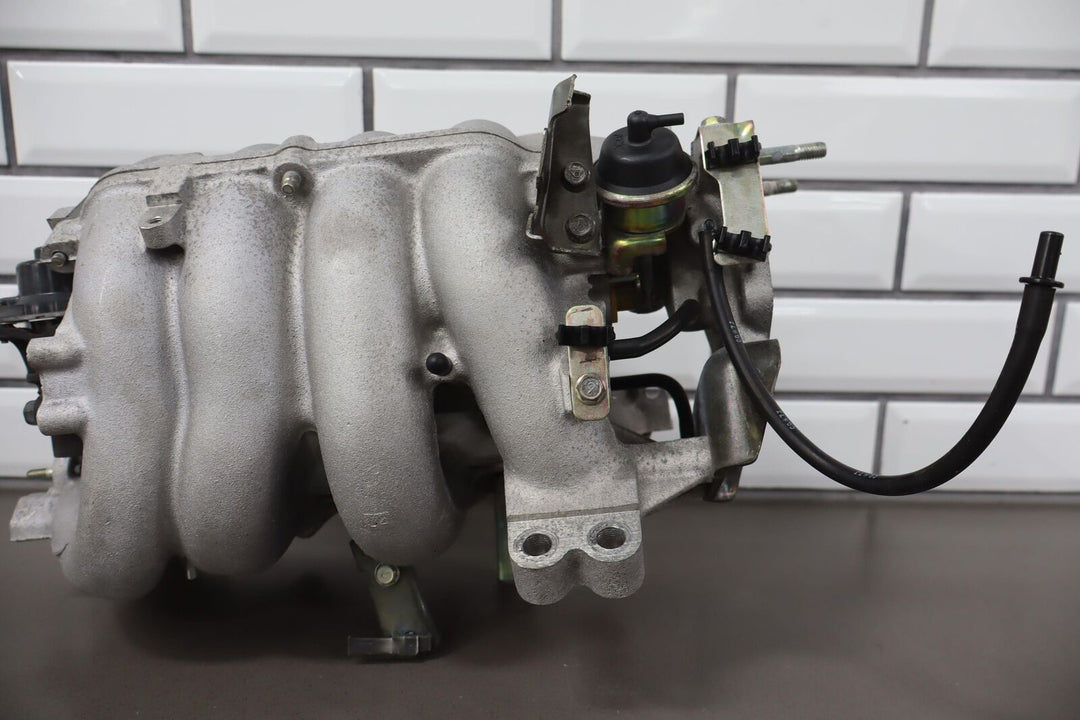 99-00 Mazda Miata NB Upper & Lower Intake Manifolds OEM BP5A13100A