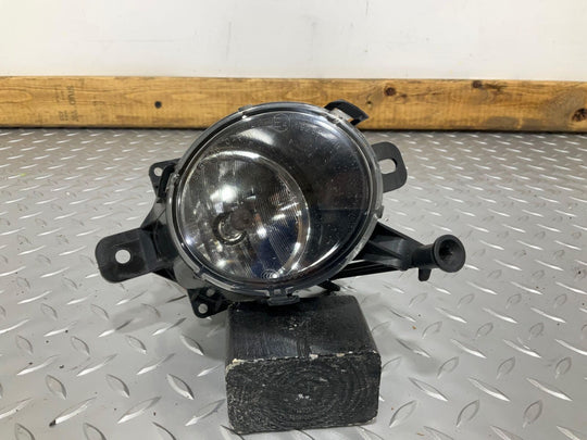 14-17 Chevy SS Sedan Right RH Passenger Fog Light Lamp (94708774)