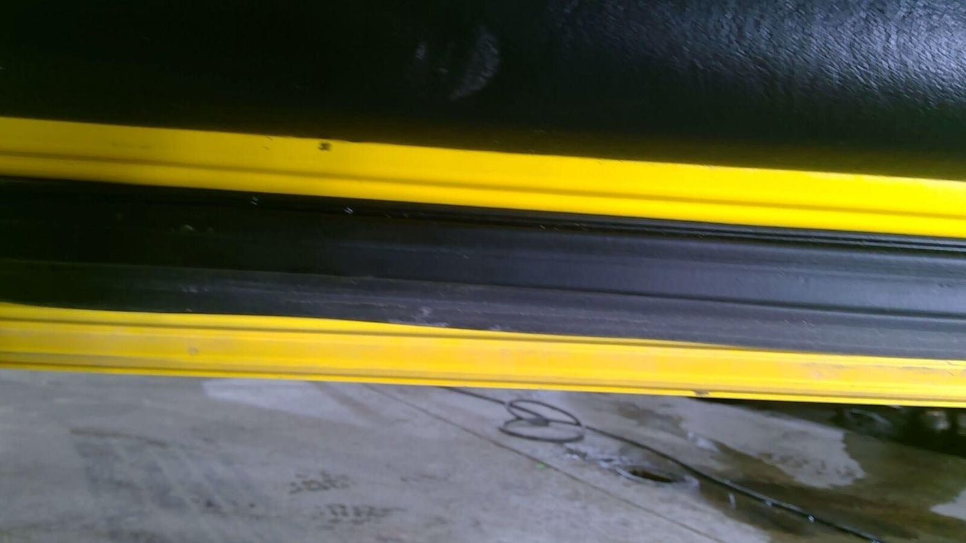 97-04 Chevy C5 Corvette Right Passenger Door Shell (Yellow Tintcoat 79u)