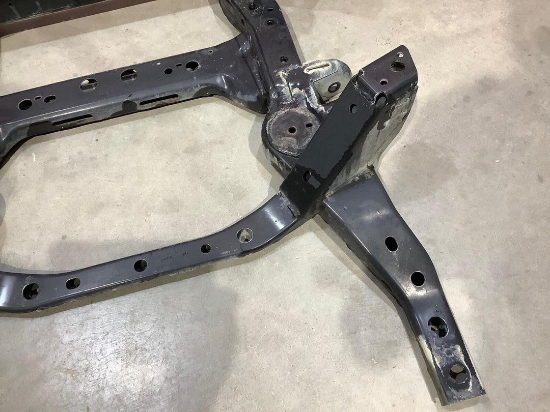 12-15 Chevy Camaro SS (6.2L) Front Bare Undercarriage Crossmember OEM