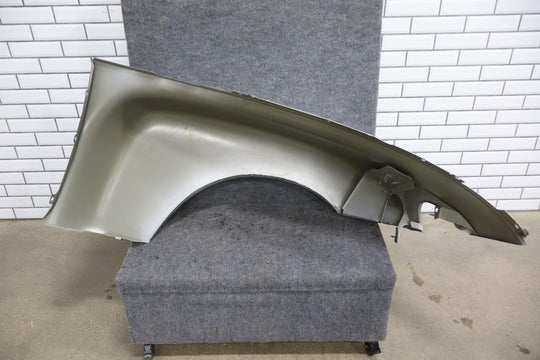 03-06 Chevy SSR LH Left Driver Front Fender Ricochet Silver (67U) See Photos