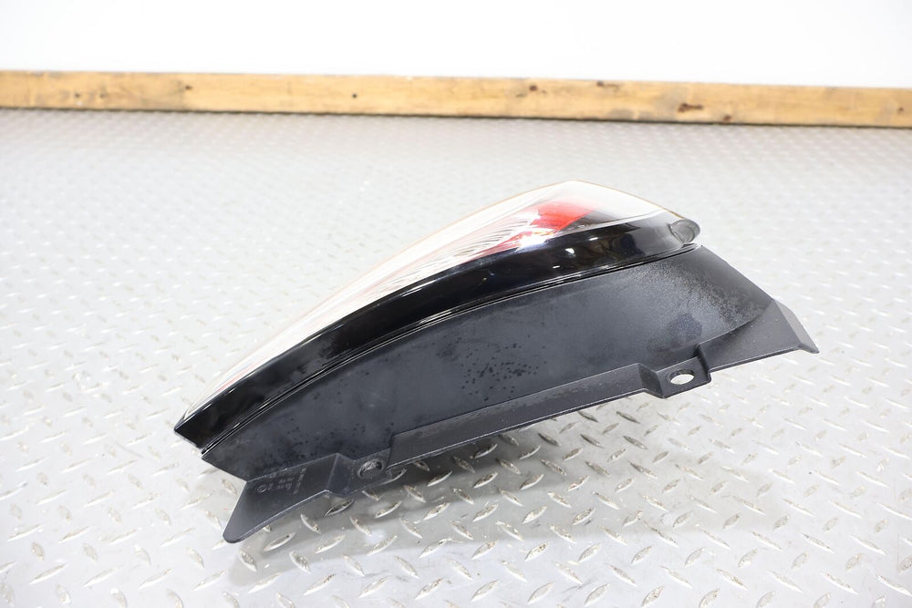 13-16 Fiat 500 Abarth 2DR Left LH Driver Tail Light Lamp (Tested) 68172251AA