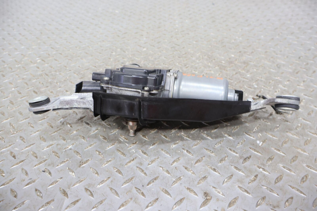 18-21 Lexus LC500 Right RH Windshield Wiper Motor (85110-11060) Tested