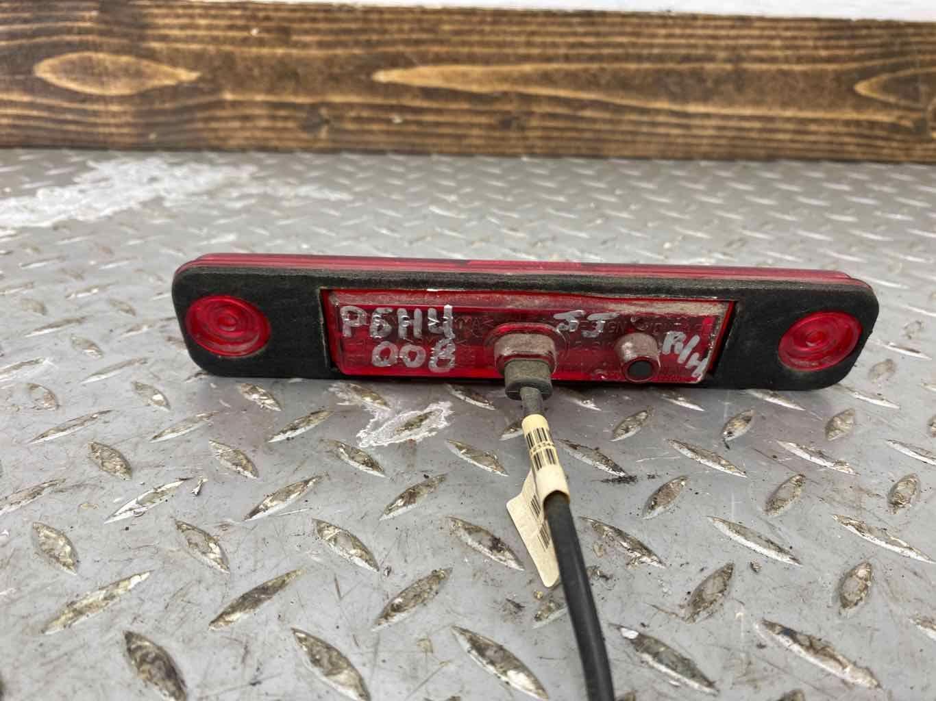 03-09 Hummer H2 Right RH Rear Red LED Side Marker Light/Lamp OEM