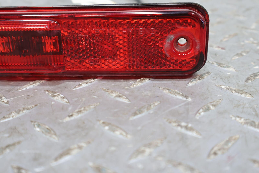 03-09 Hummer H2 Right RH Passenger Rear Marker Light (Red Lens) Tested