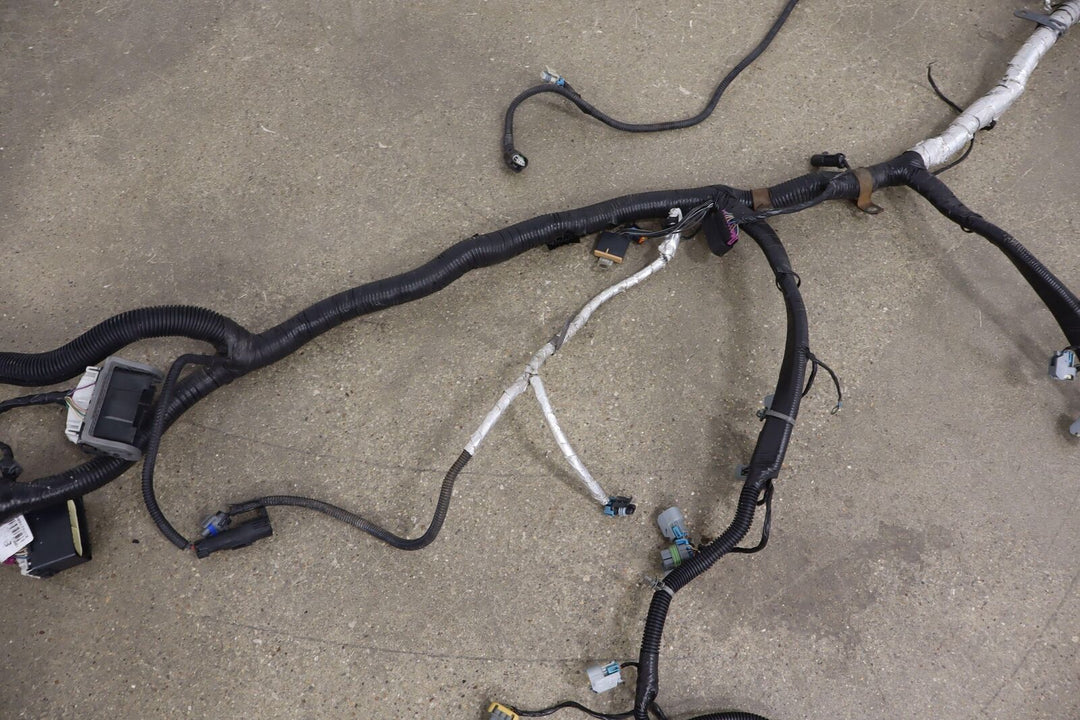 2008 Cadillac XLR 4.6L Northstar V8 Engine Wiring Harness OEM