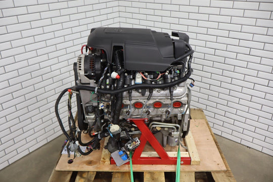 Chevy 6.0L V8 (L76) Engine Swap Dropout W/ECU Accessories Pedal 151K VideoTested