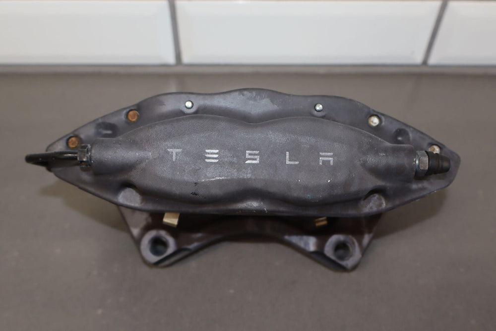 2016-2020 Tesla Model X Rear Pair LH&RH Brembo Brake Calipers (54K Low Miles)