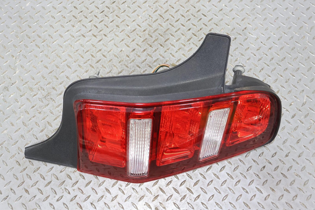 10-12 Ford Mustang GT500 Coupe OEM Right RH Passenger Tail Light Lamp (Tested)