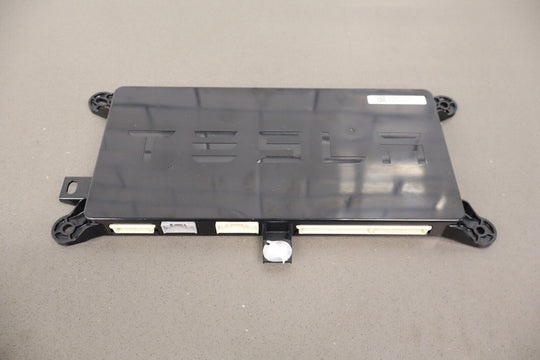 2016-2020 Tesla Model X Rear Body Comfort Control Module BCM (1043900-10-D)