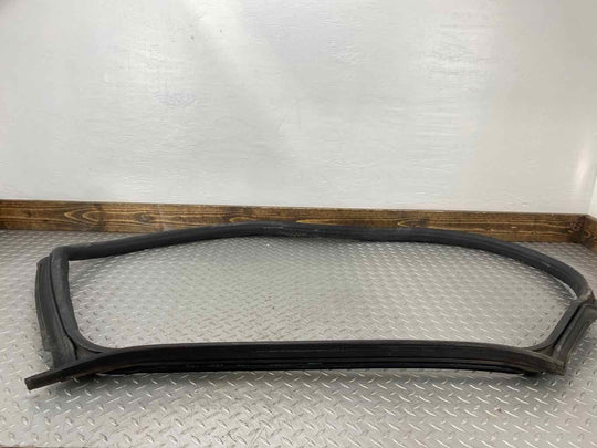 14-17 Maserati Ghibli Right RH REAR Door Weather Stripping Gasket Seal