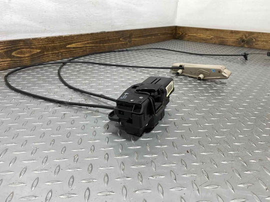 04-09 Cadillac XLR Left LH Driver DOOR Latch W/ Manual Release Cable