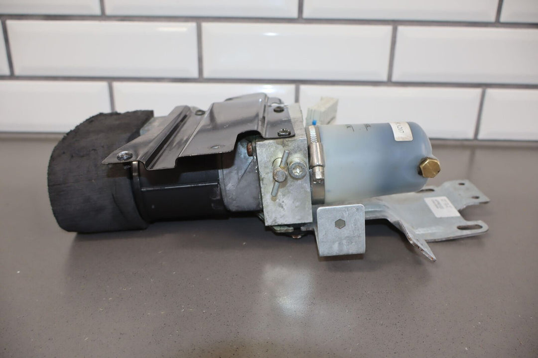 04-09 Cadillac XLR Convertible Roof Lift Motor OEM 88958028