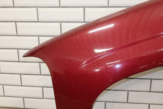 00-06 GMC Yukon Sierra GMT800 Driver Left Fender (Sport Red 63U)