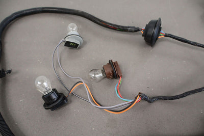 2003-2009 Hummer H2 OEM Rear Right RH Tail Light Wiring Harness Pigtail