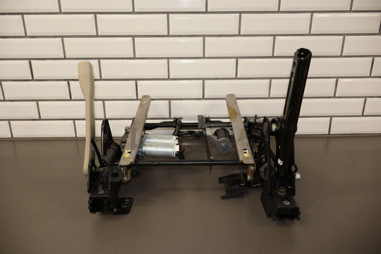 https://i.ebayimg.com/00/s/MTA2N1gxNjAw/z/WwUAAeSwyFxqBTXd/$_57.JPG?set_id=8800005007