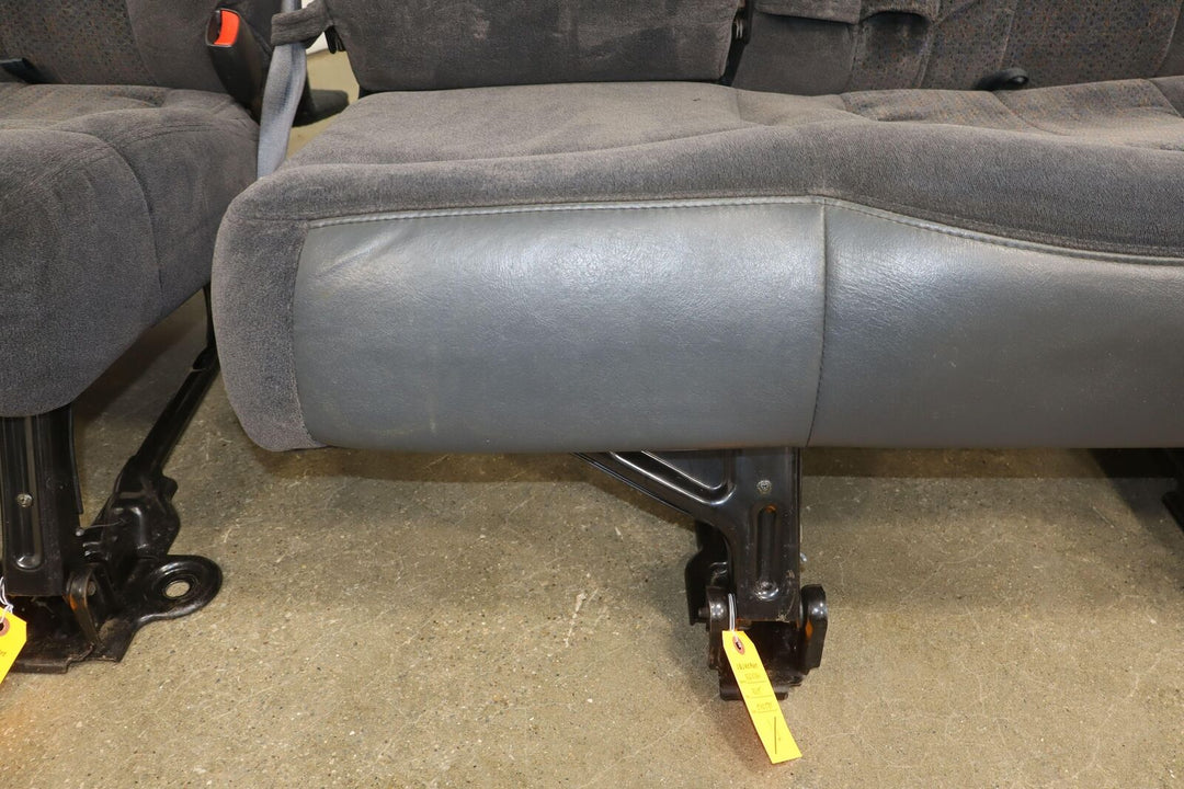 01-02 Chevy GMC 2500HD Crew Cab Cloth Bench Rear Seat (Graphite 12D)