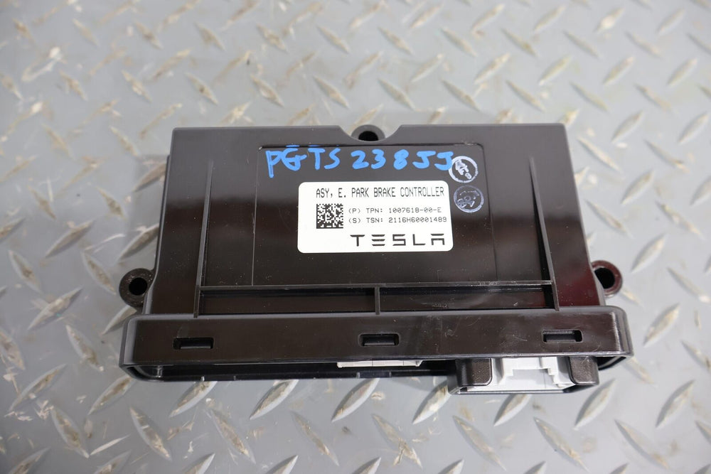 16-20 Tesla Model X Emergency Parking Brake Control Module (1007618-00-E) OEM