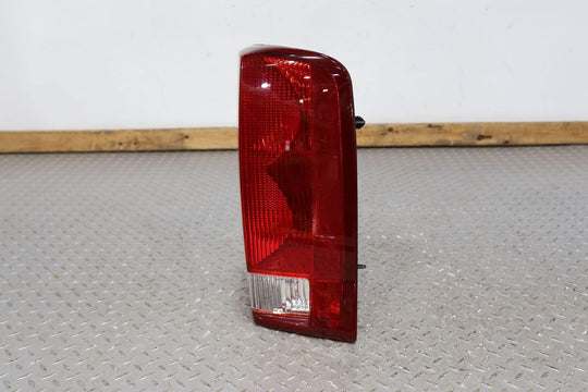 02-06 Cadillac Escalade Right RH Rear OEM Tail Light Lamp (Tested) Solid Mount