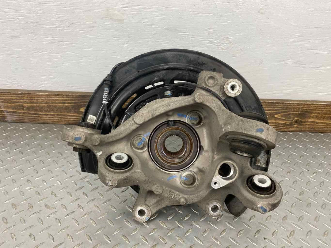 16-21 Camaro SS (W/O 1LE Track Pkg) Right RH Passenger Rear Knuckle W/Hub