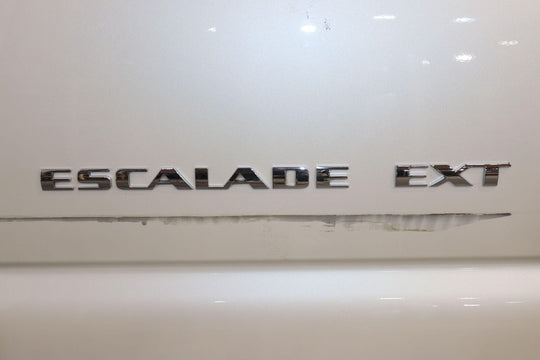 02-06 Cadillac Escalade EXT Front Right RH Door W/ Glass (White Diamond 98U)