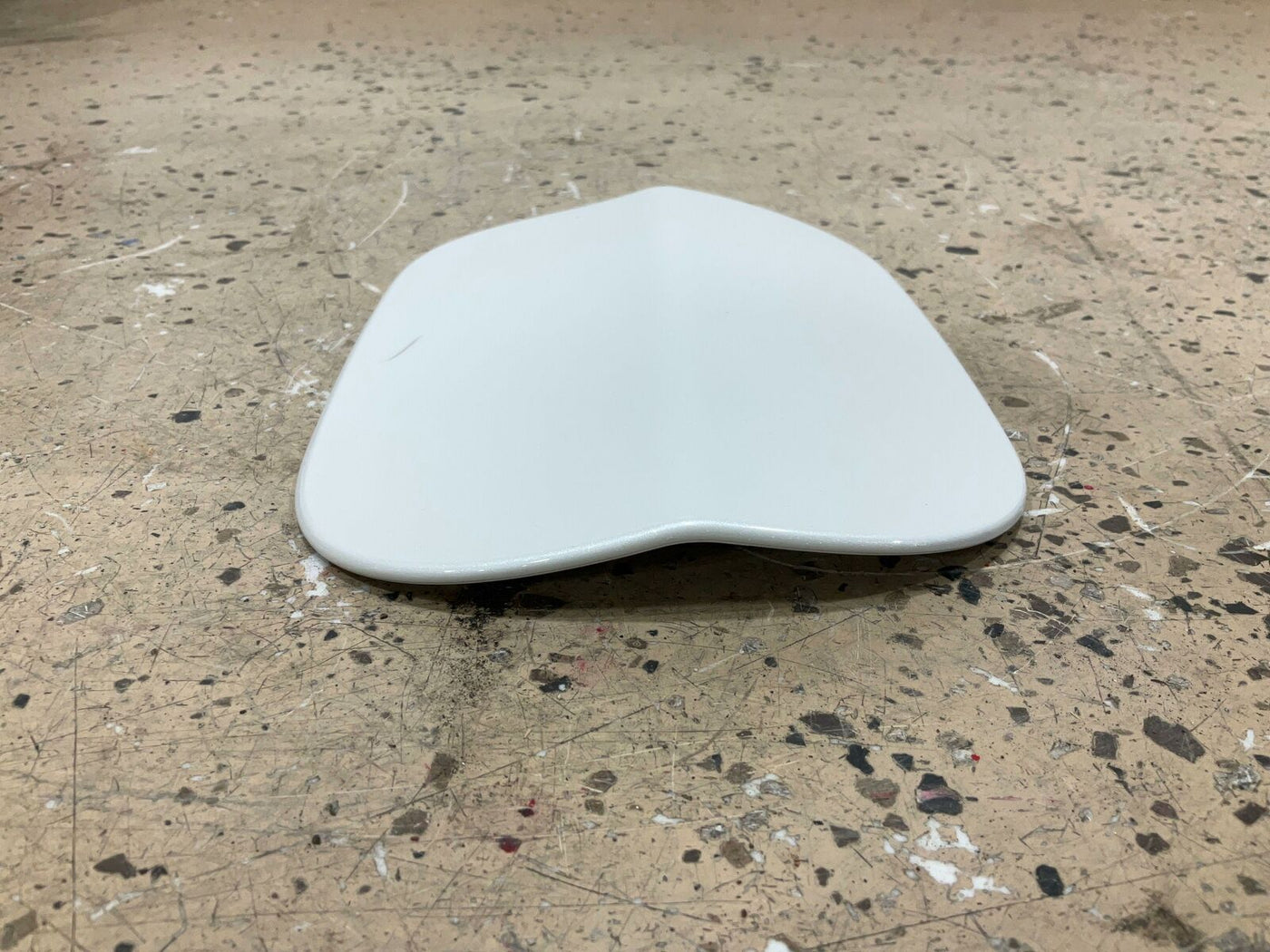 16-20 Cadillac CT6 Fuel Tank Door Cover Only (Abalone White Tricoat G1W) Sedan