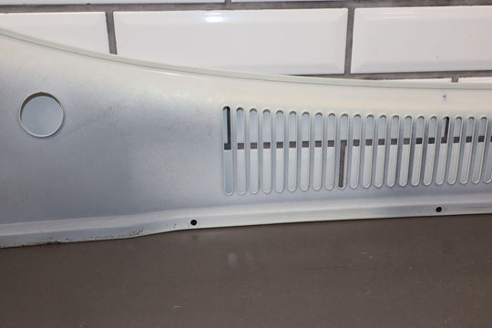 1996-1998 Lexus LX450 Front Center Cowl Vent Panel White